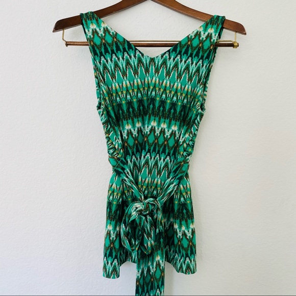 Tie Back Tank Top BCBGMaxazria Patterned S… - Picture 2 of 4